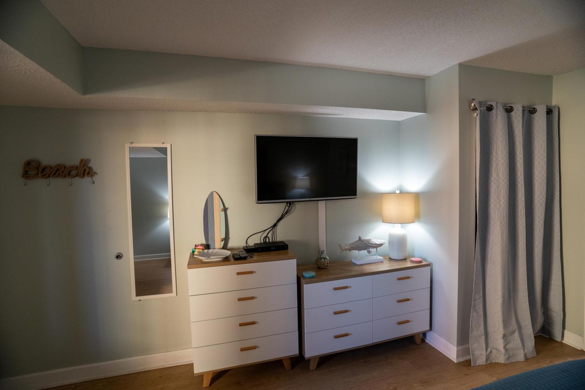 Oceanview Condo With Pool, Hot Tub, Balcony, Right On The Beach Myrtle Beach Exterior foto